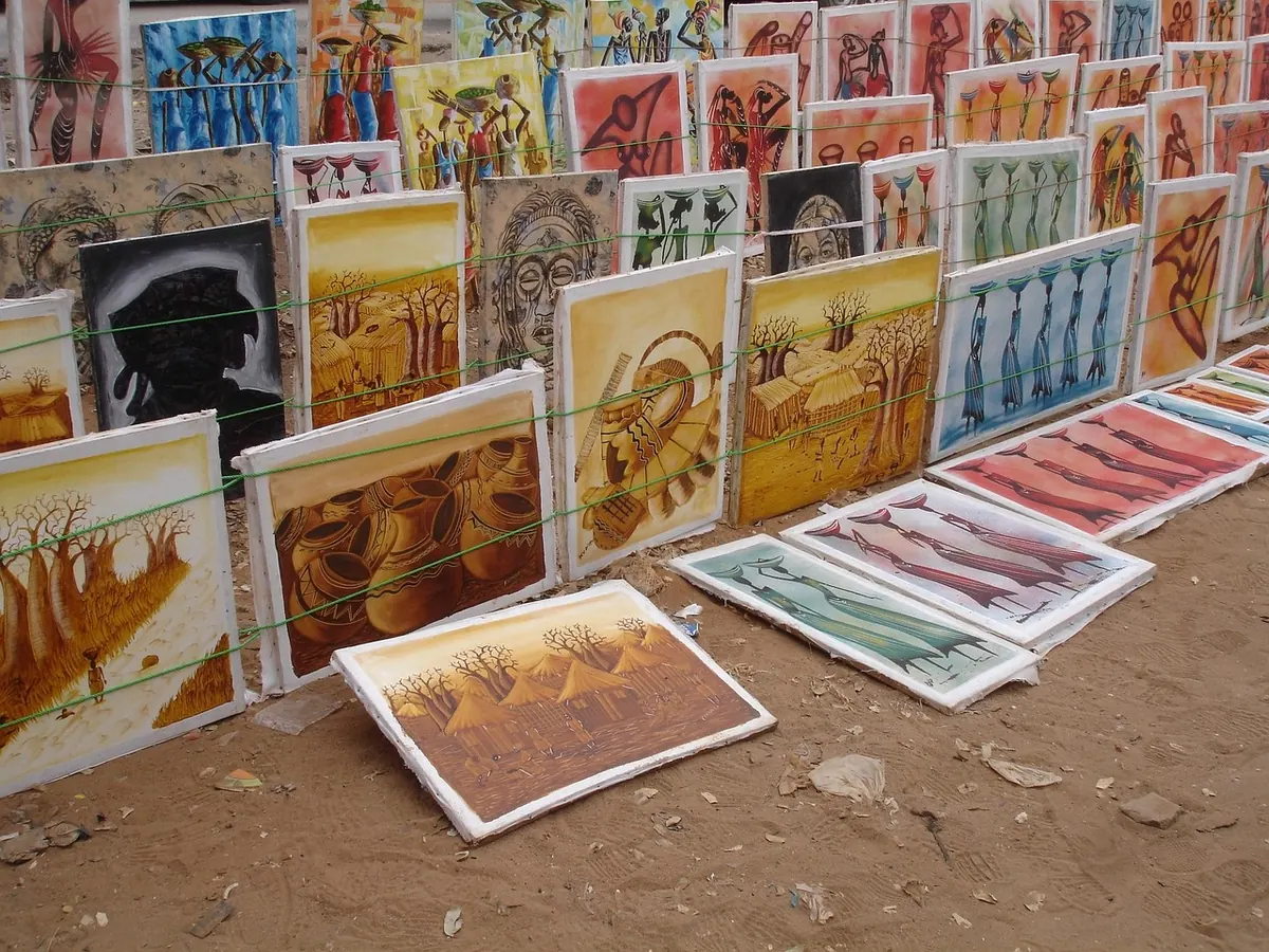 Local Art Market Checklist: What to Pack, Display, and Sell
